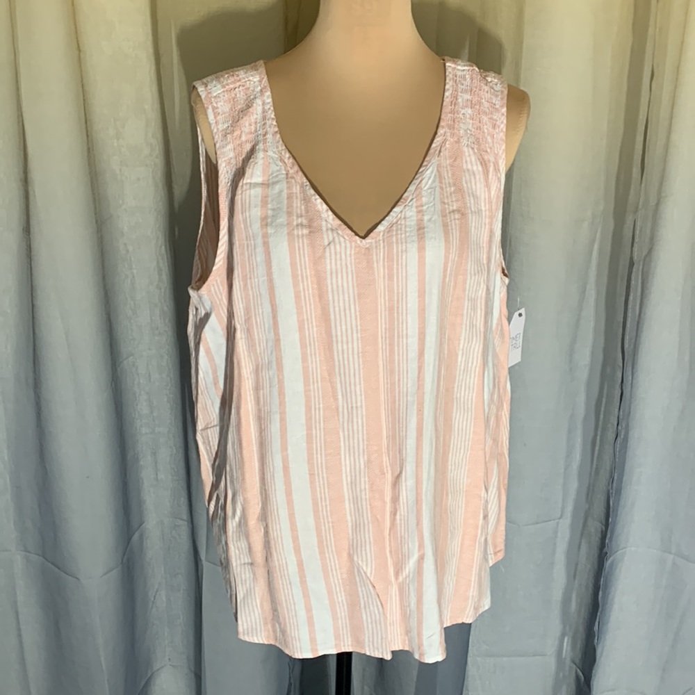 2 NWT Time and Tru top - Picture 2 of 9